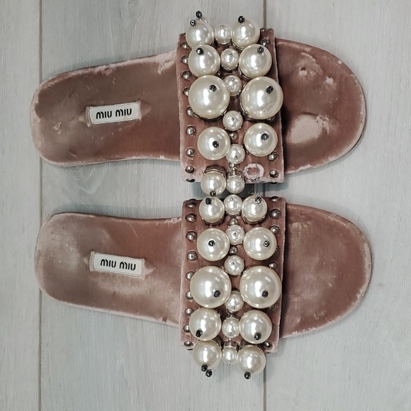 Miu Miu Burgundy Velvet Faux Pearl Embellished Flat Slides sz 37/6.5 - Picture 5 of 14